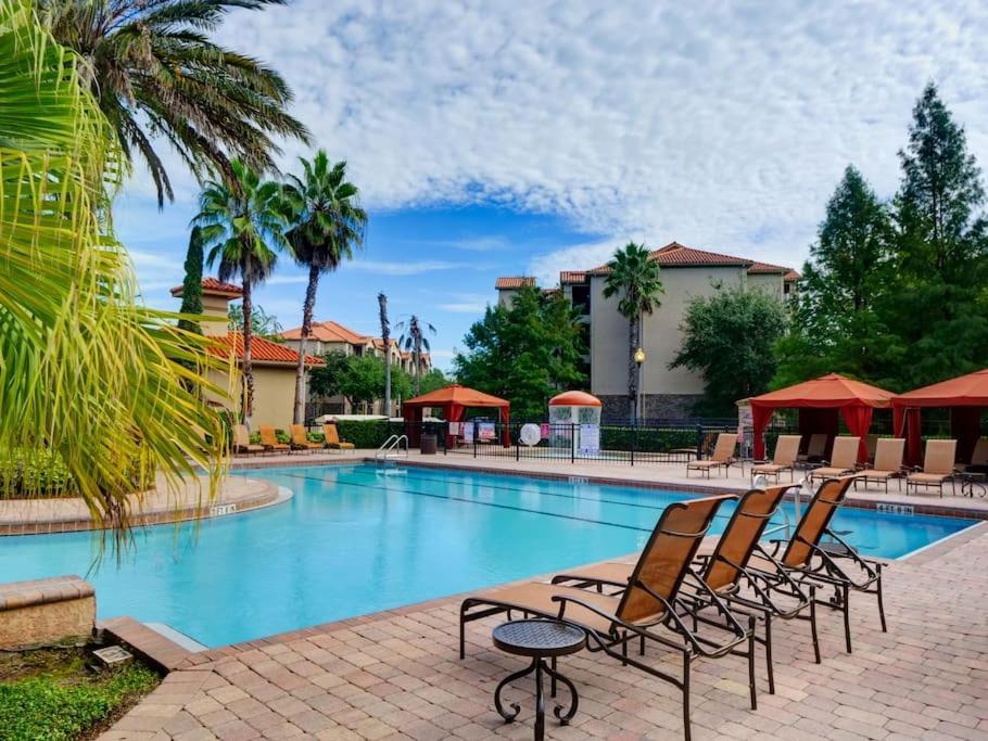 Luxury Tuscana - Pool & Hot Tub Near Kissimmee