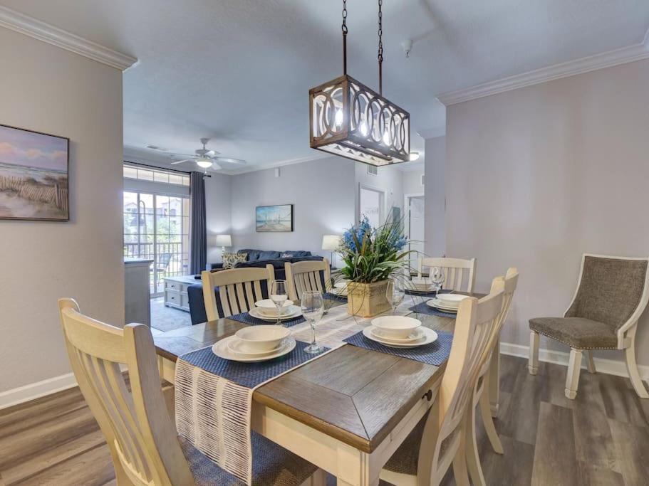 Luxury Tuscana - Pool & Hot Tub Near *
